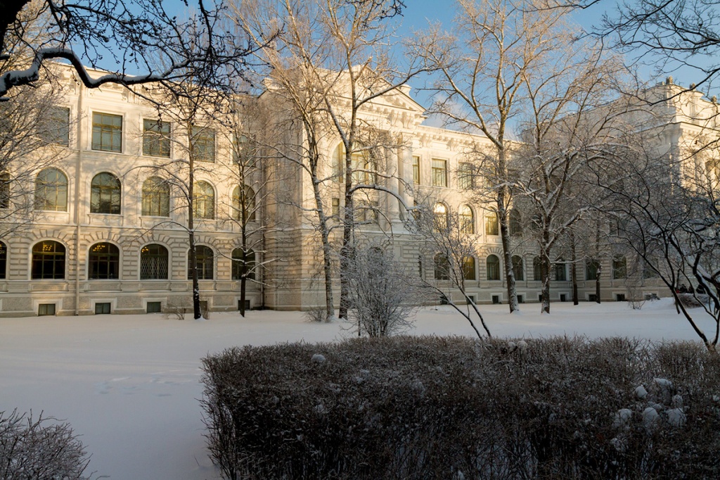 International Polytechnic Winter School International Polytechnic Winter School