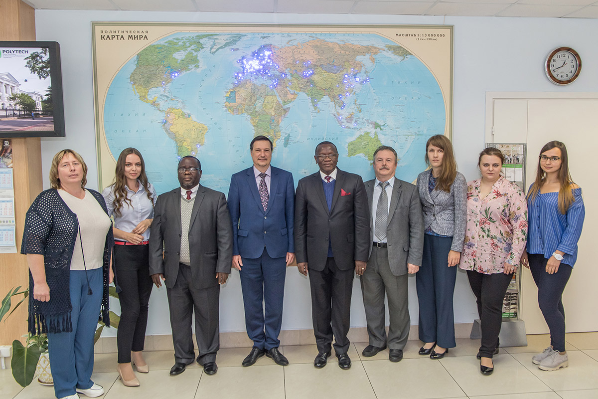 Members of the BIUST delegation met with the representatives of the SPbPU International Services at the Resource Center of the International Campus
