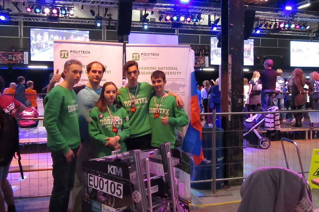 Engineers of Russia’s Future attendees’ results at the robotics championship worthy of praise 