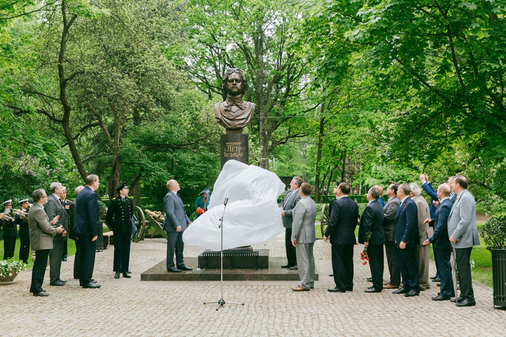 Polytechnic University got its Peter: the University Held the Opening Ceremony of the Monument to Peter the Great