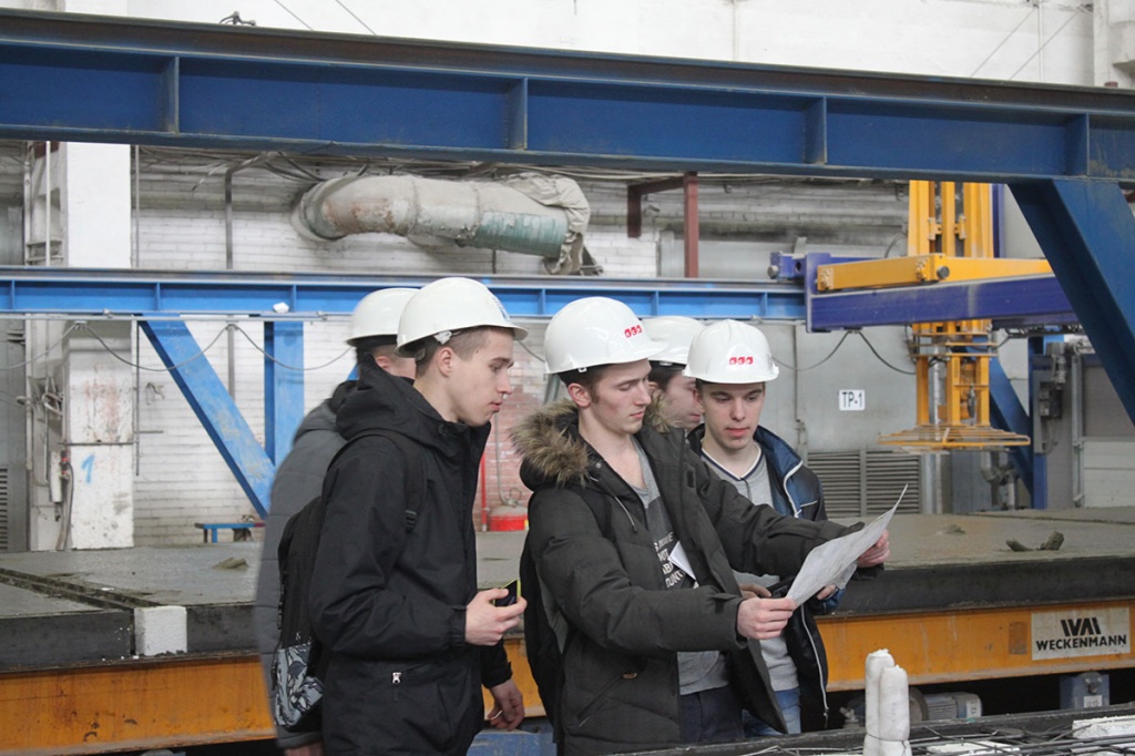 Field Trips to Manufacturing Companies for the Students of the Institute of Civil Engineering