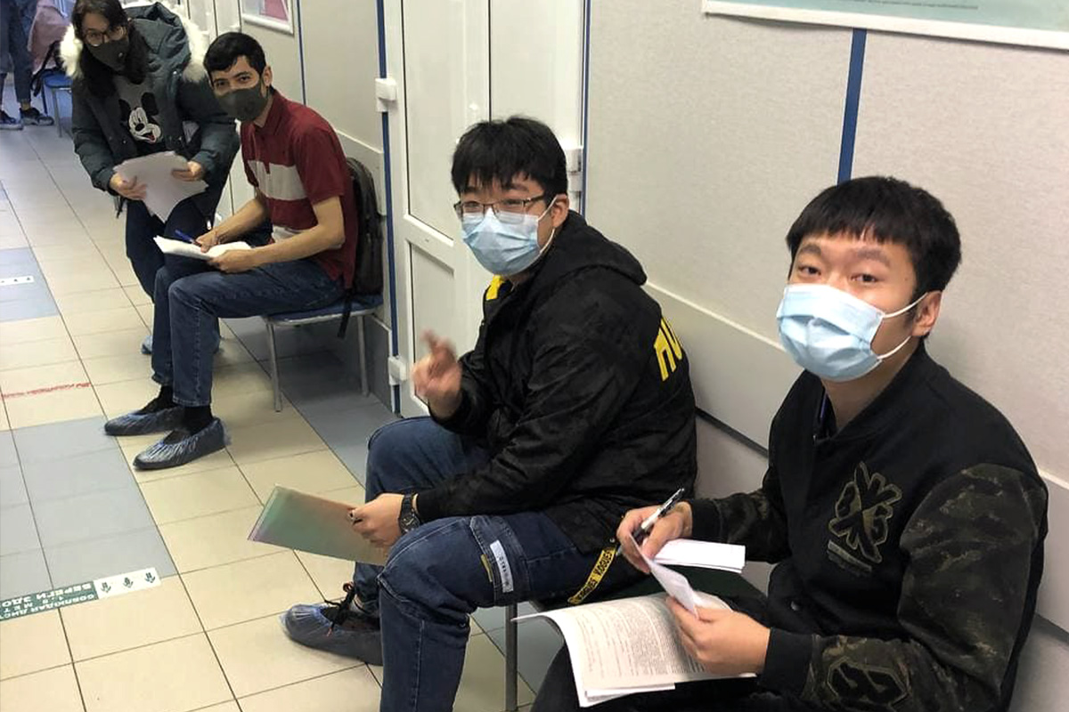 Yao Yifeng is afraid of injections, but he came for the vaccination