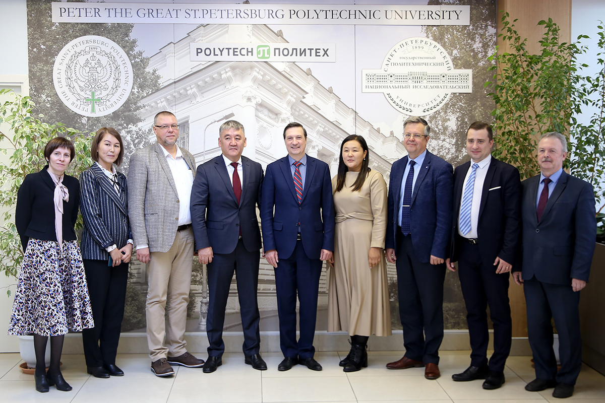 Delegation of Osh State University, representatives of the Graduate School of Engineering and Economics IPMEiT and international services of SPbPU Delegation of Osh State University, representatives of the Graduate School of Engineering and Economics IPMEiT and international services of SPbPU