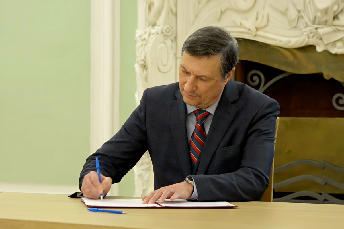 SPbPU signed the St. Petersburg Carbon Declaration SPbPU signed the St. Petersburg Carbon Declaration