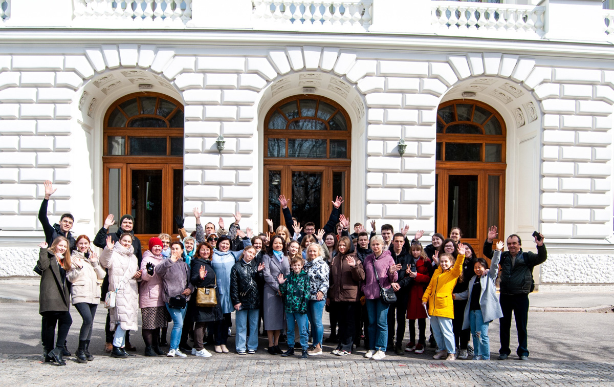 Meeting with students from Vladimir State University (VSU) and schoolchildren from the city of Vladimir Meeting with students from Vladimir State University (VSU) and schoolchildren from the city of Vladimir