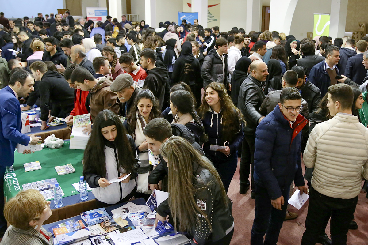 The fair “Education in Russia” in Lebanon, where SPbPU participated, was popular among Lebanese high school and college students