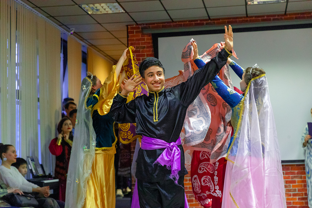There were more than 15 creative numbers in the program of Novruz celebration at PolyUnion.