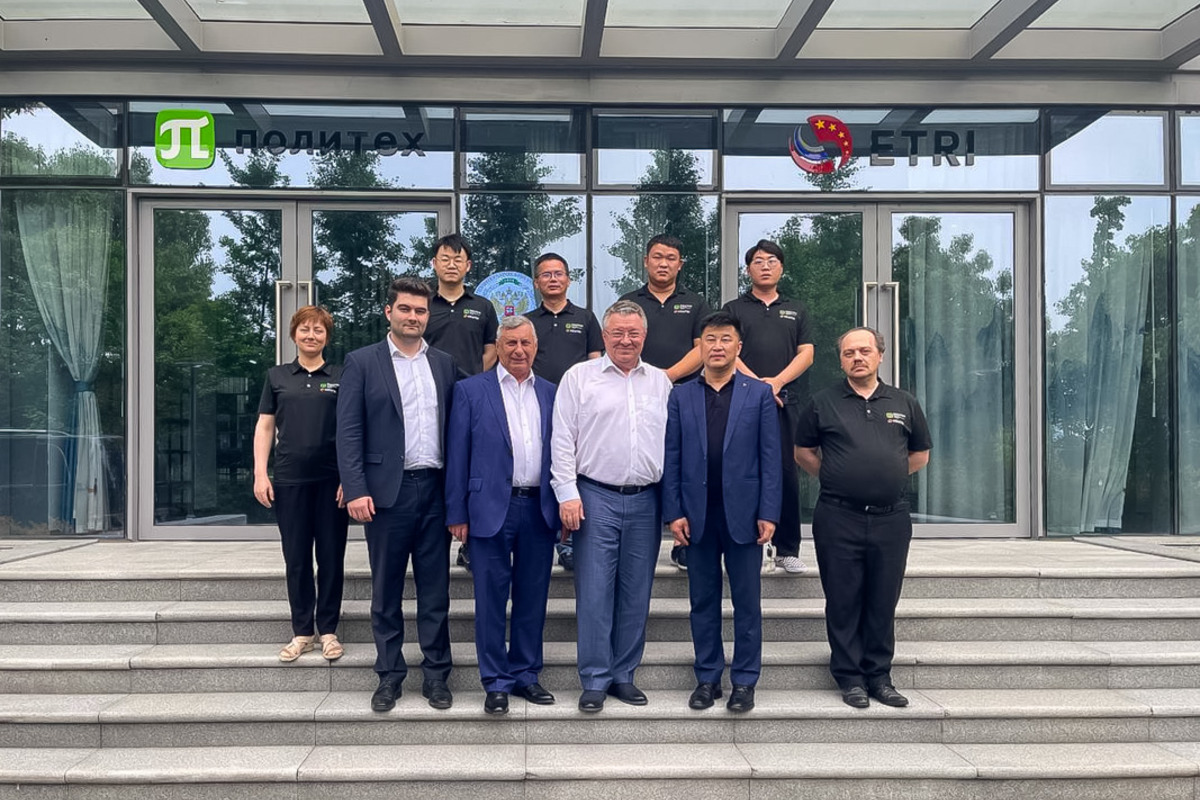 From May, 29 to June, 3 a large delegation of SPbPU headed by Rector Andrei Rudskoi visited the People’s Republic of China