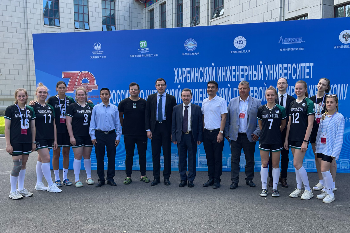 Polytechnic University’s sports delegation shines in China