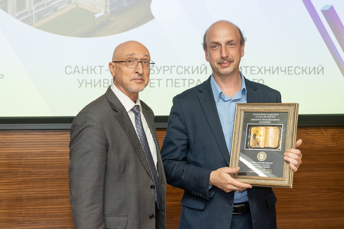 Nikita Golovin receives the title of honorary knight