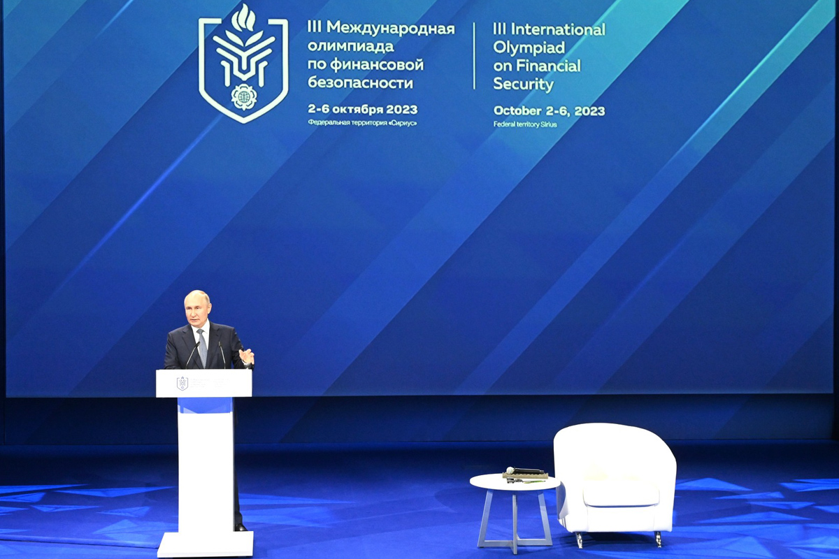 Russian President Vladimir Putin gave a pep talk to the finalists