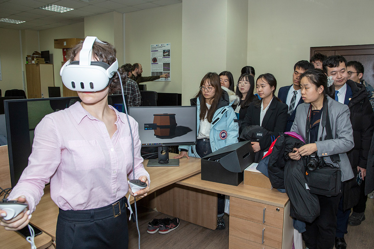 Students of the leading Chinese university got acquainted with the achievements of SPbPU 