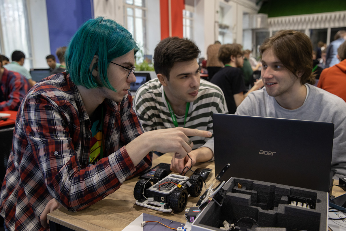 Polytechnic University is ranked 8th among the best universities in Russia by Forbes Polytechnic University is ranked 8th among the best universities in Russia by Forbes