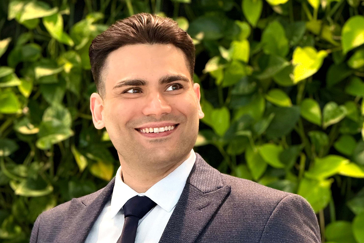 Associate Professor Sadeghi Khashayar