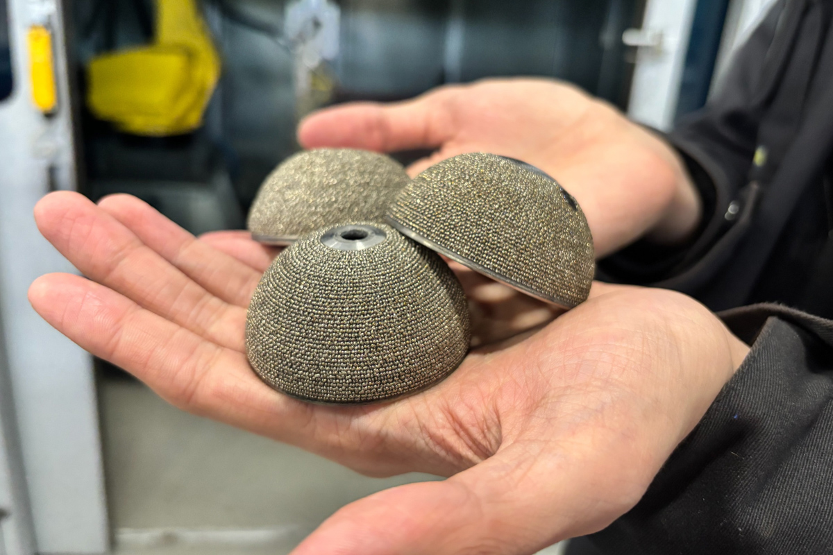 The implants have successfully passed tests on mice, during which they showed a high level of engraftment and absence of toxicity for the organism The implants have successfully passed tests on mice, during which they showed a high level of engraftment and absence of toxicity for the organism