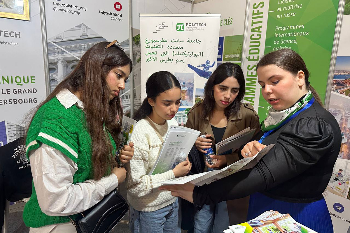 SPbPU presented a unique pre-university training program in French - SPbPU presented a unique pre-university training program in French -