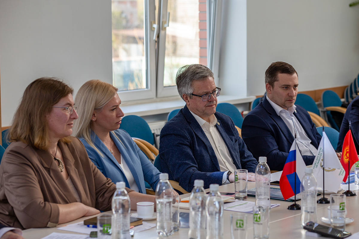 The parties agreed to develop a roadmap for cooperation The parties agreed to develop a roadmap for cooperation