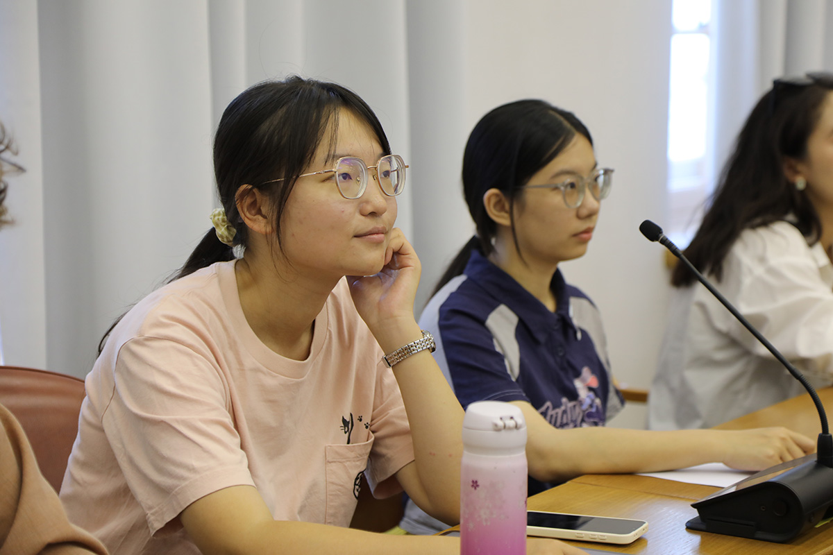 Classes are held in multimedia classrooms with the ability to connect students from all over the world Classes are held in multimedia classrooms with the ability to connect students from all over the world