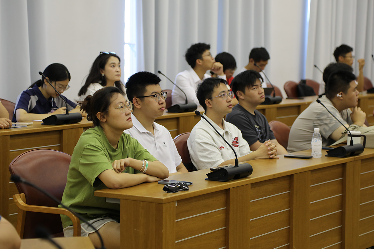 The students were particularly interested in the Virtual NPP Power Unit master class The students were particularly interested in the Virtual NPP Power Unit master class