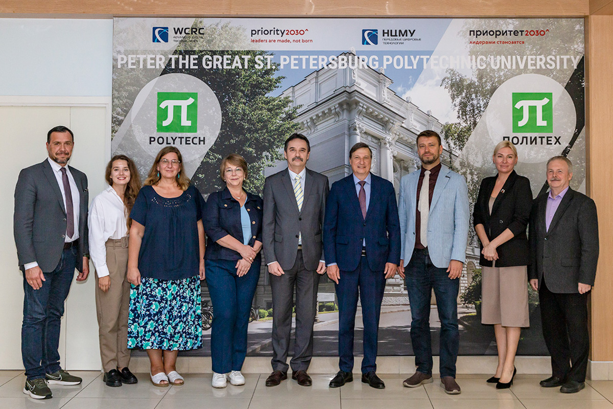 A delegation from Hungary visited Polytech 