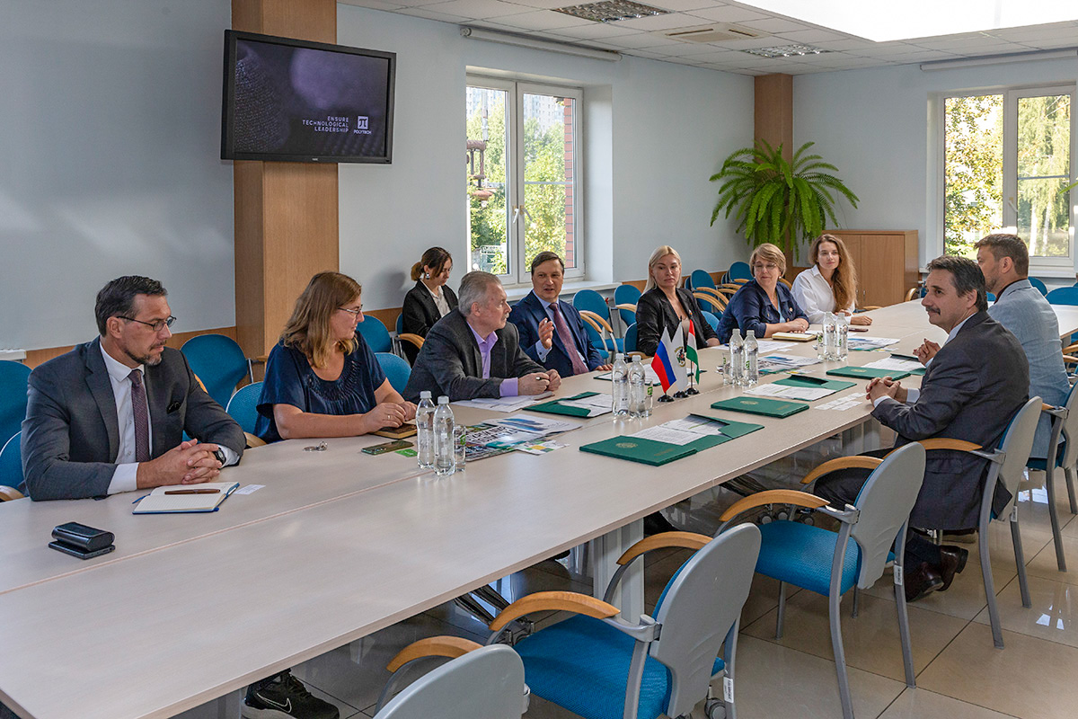 Dmitry Arseniev and staff from international services participated in the negotiations 