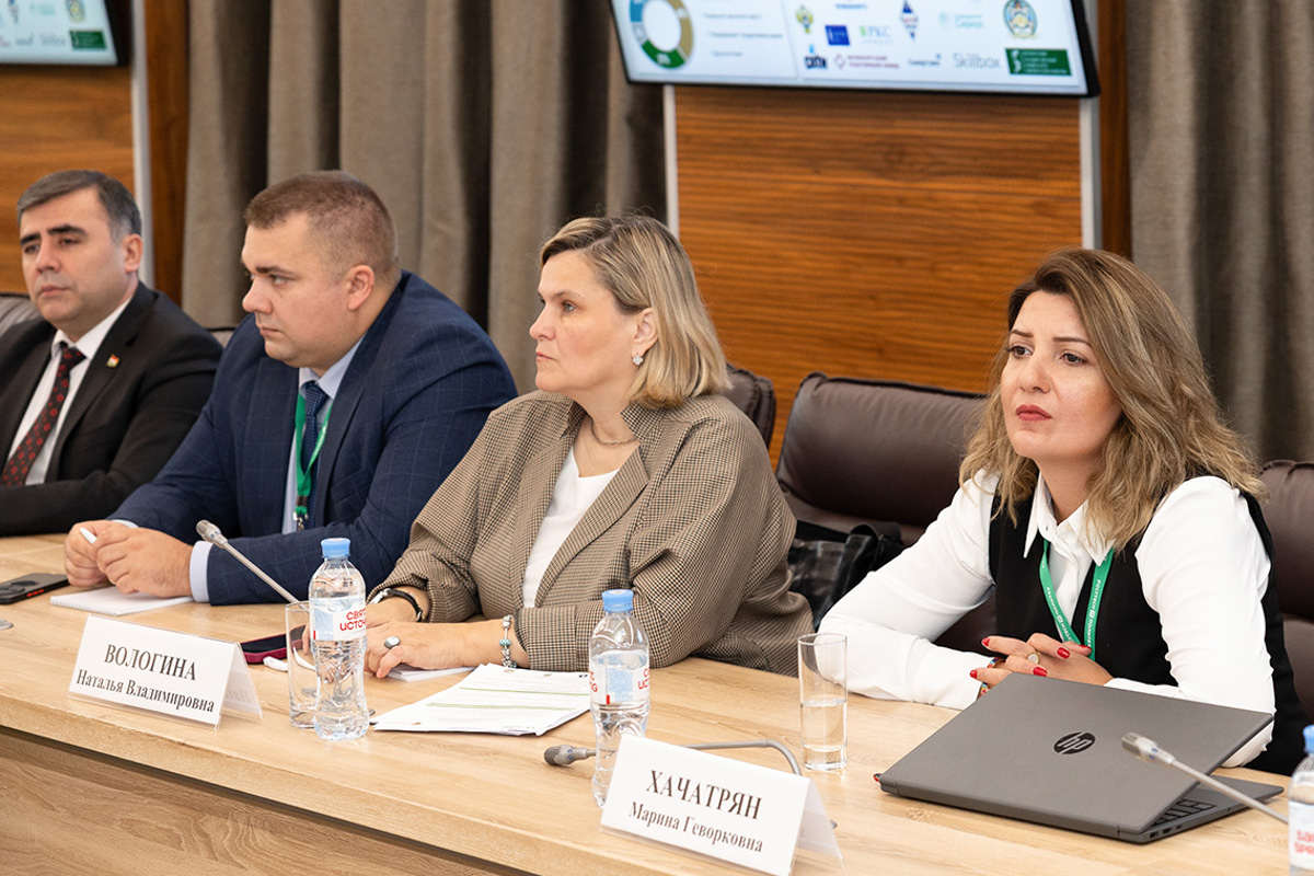 The participants of the discussion agreed that it is necessary to go beyond bilateral relations to the creation of multilateral network projects 