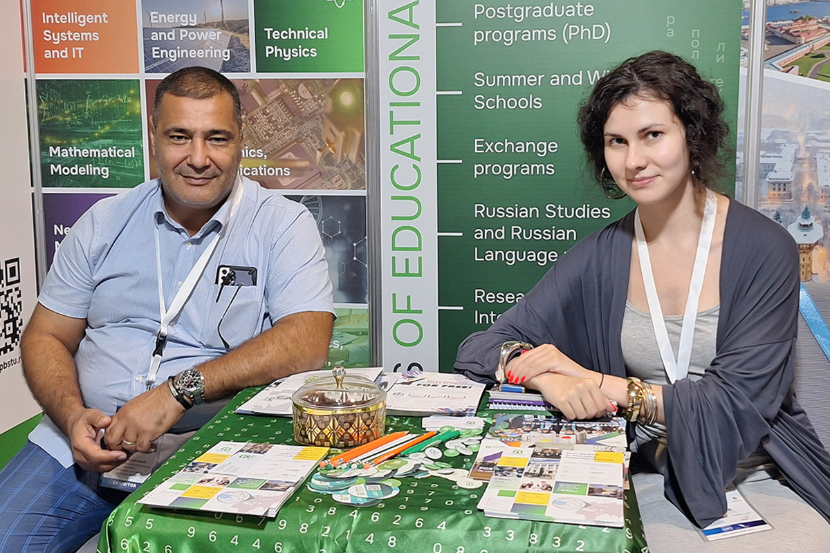 SPbPU visited a major educational exhibition in Oman for the first time 
