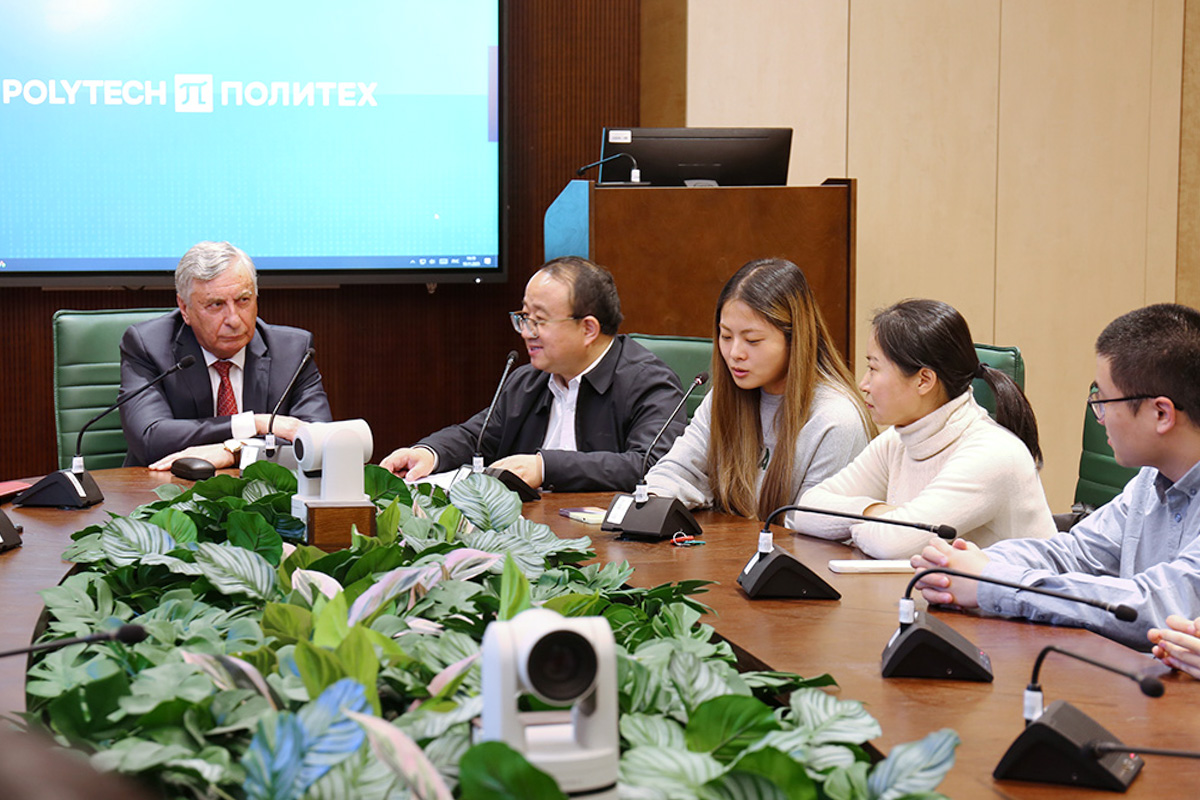 The meeting took place at the Institute of Machinery, Materials and Transport 