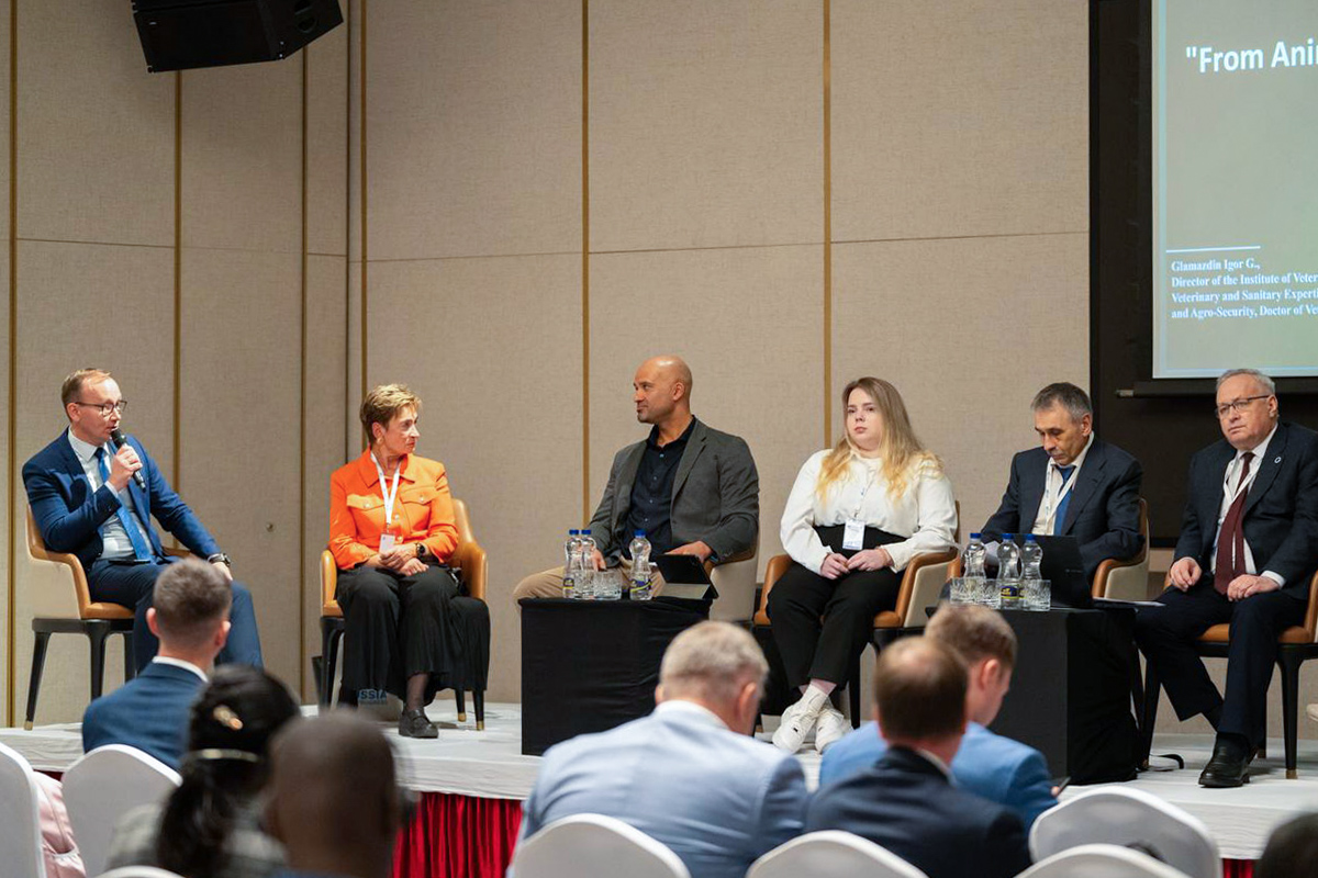 SPbPU took part in a thematic session (photo from the Rossotrudnichestvo website) 