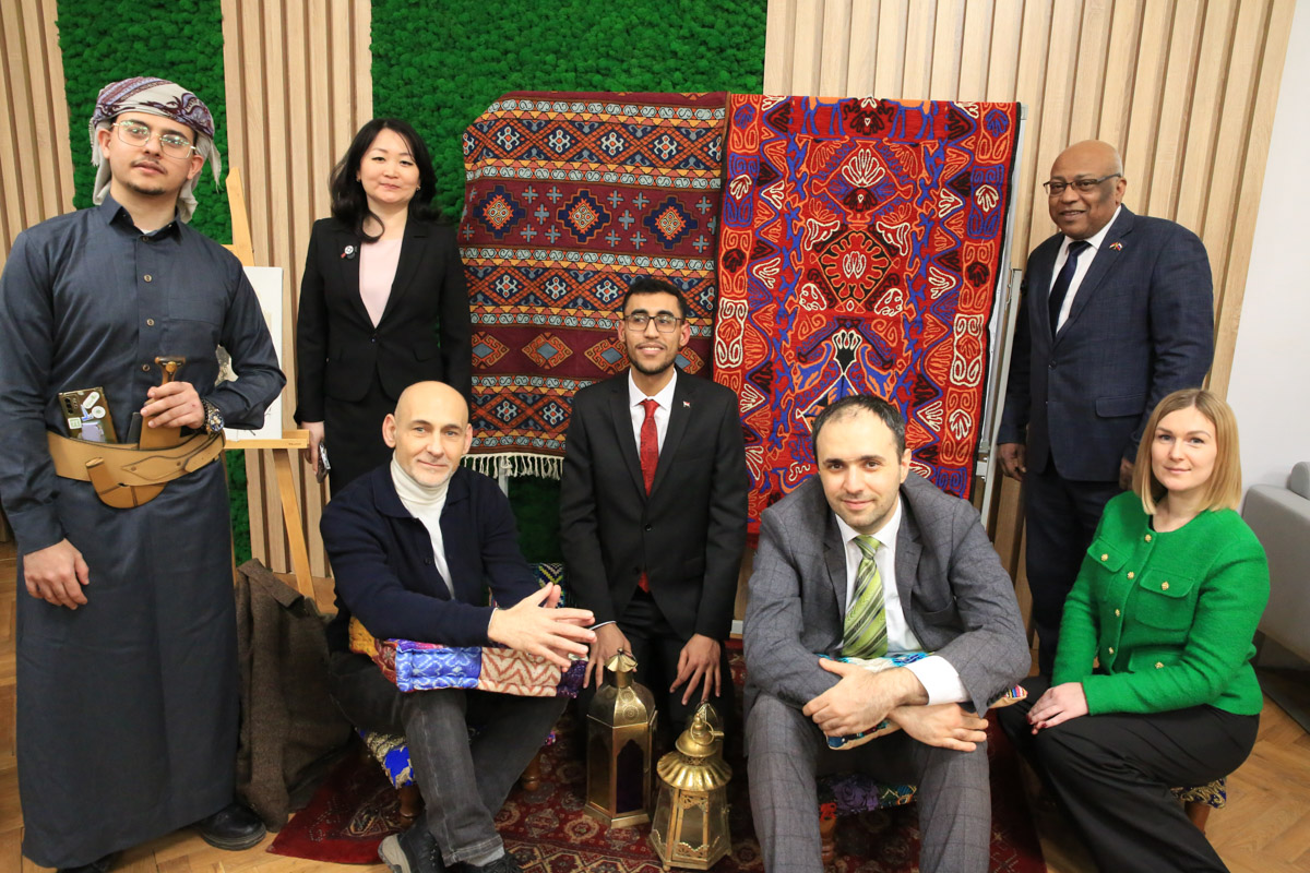 The status of the event was highlighted by the presence of distinguished guests 