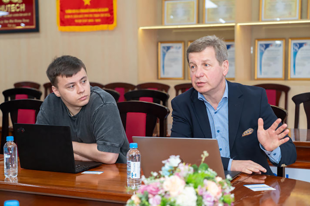At the meeting at HUTECH, the parties discussed the topic of a joint project for submitting a grant application to the Ministry of Science and Higher Education of Russia 