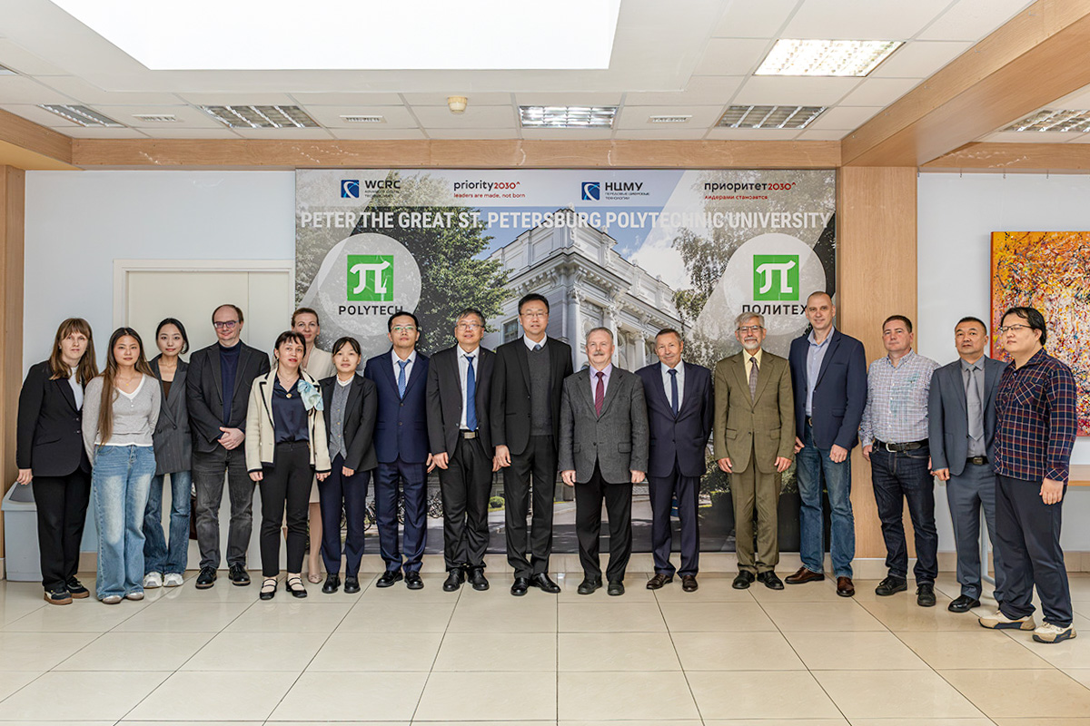 A delegation from Hubei Province and the Huazhong University of Science and Technology (HUST) at Polytech