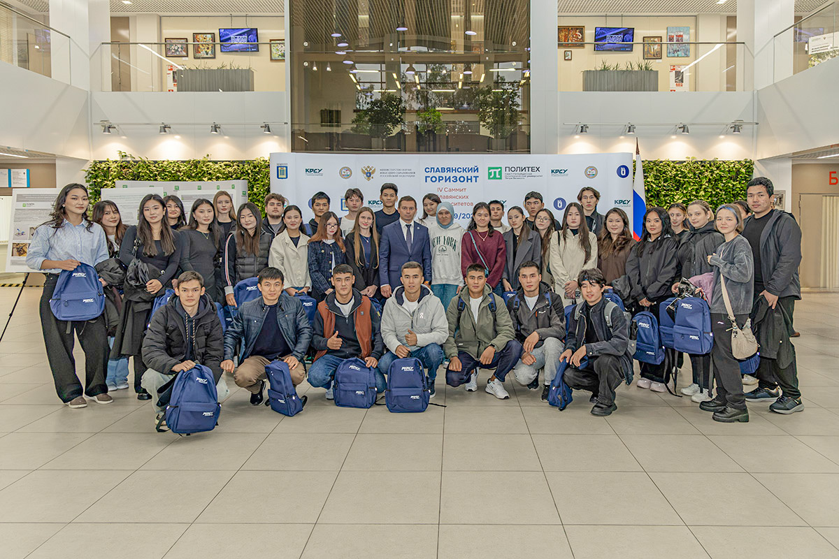 Sergey Volkov met with students from KRSU 