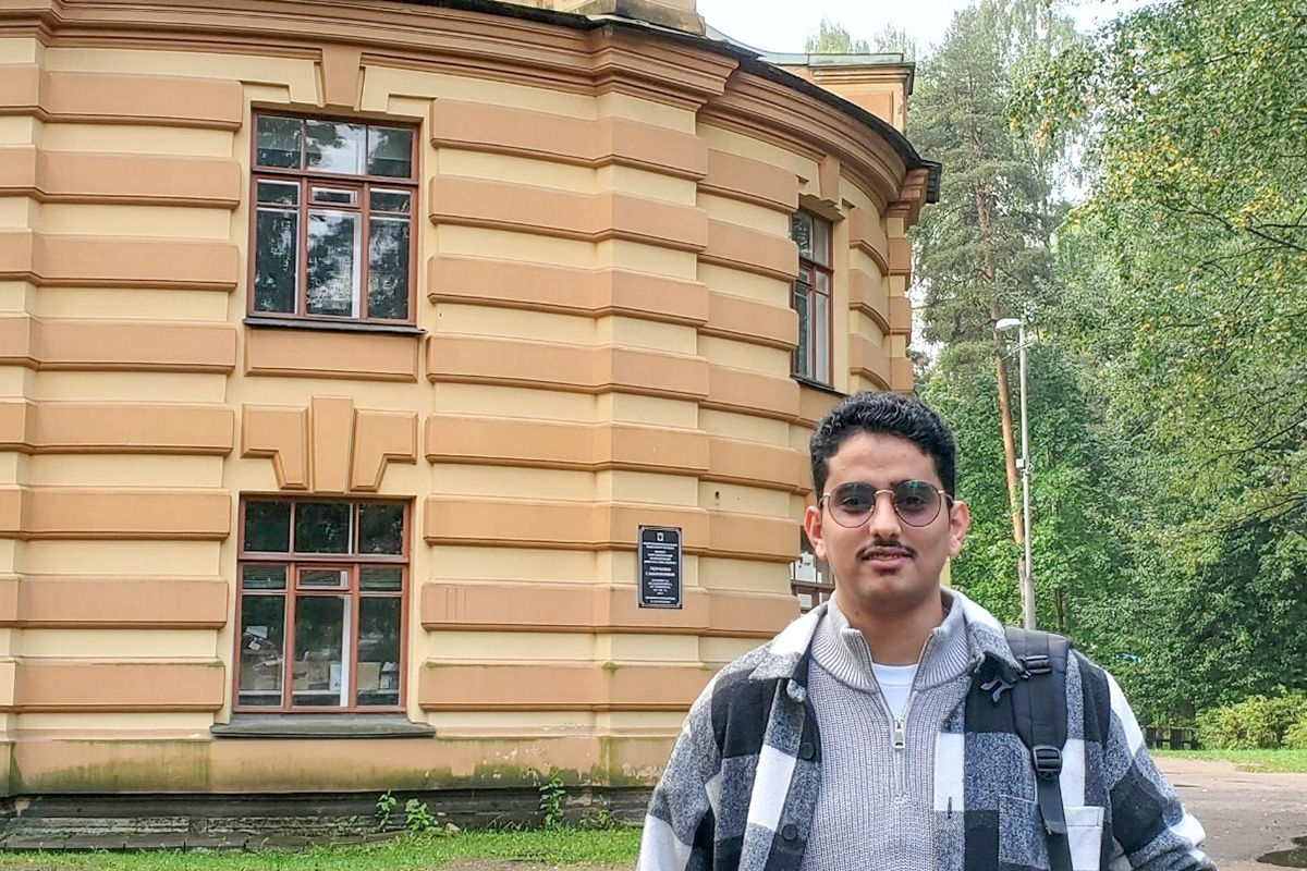 Naif Mohammed Mahdi Al-Falah from Yemen enrolled in the Intelligent Systems master's program at SPbPU’s Institute of Computer Science and Cybersecurity