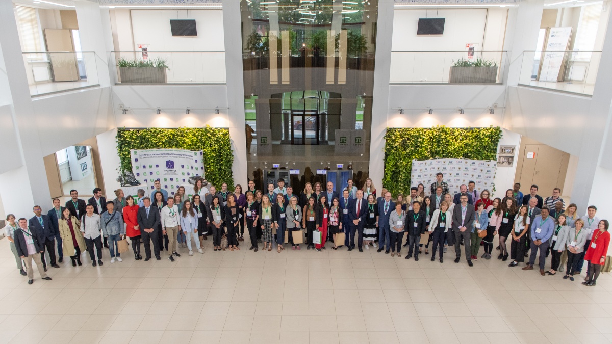 Students from 9 universities of the world take part in WC2 which takes part at St. Petersburg Students from 9 universities of the world take part in WC2 which takes part at St. Petersburg