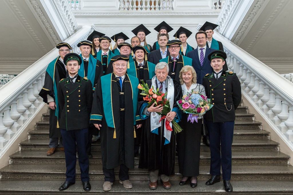 Terence Langdon, Outstanding Scientist, Became Honorary Doctor of SPbPU