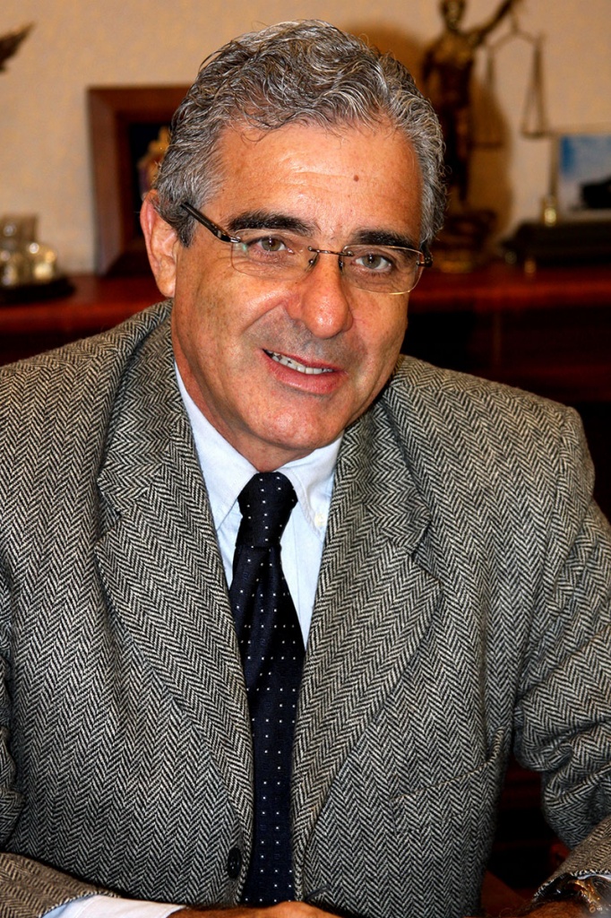 Professor Marcelo de Andrade Romero
