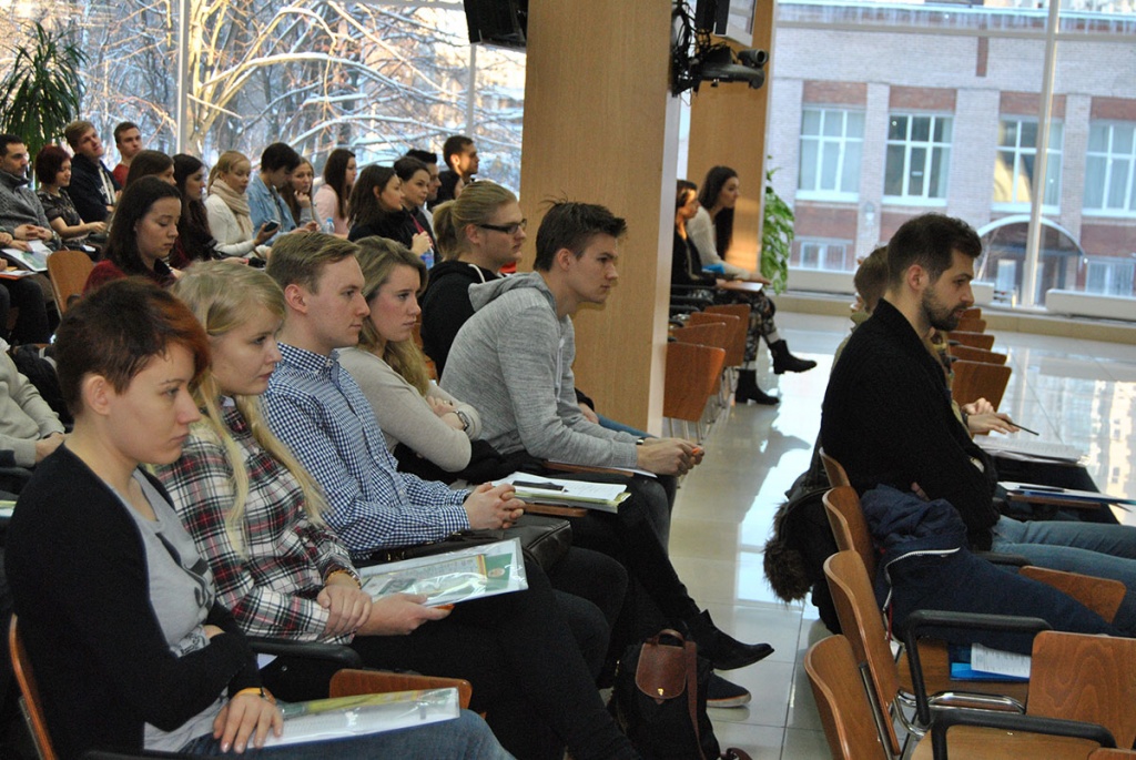 International Management and Business Development in Russia