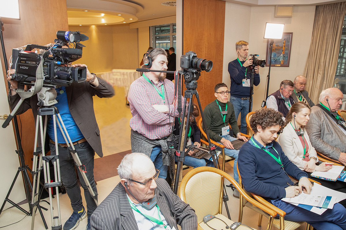 The organized press conference of the Rector of SPbPU Andrei RUDSKOI, Volker EPPING, Stefan RUDOLF, Holm ALTENBACH and Martin GITZELS caused a huge media attention and showed the general interest in the forum.