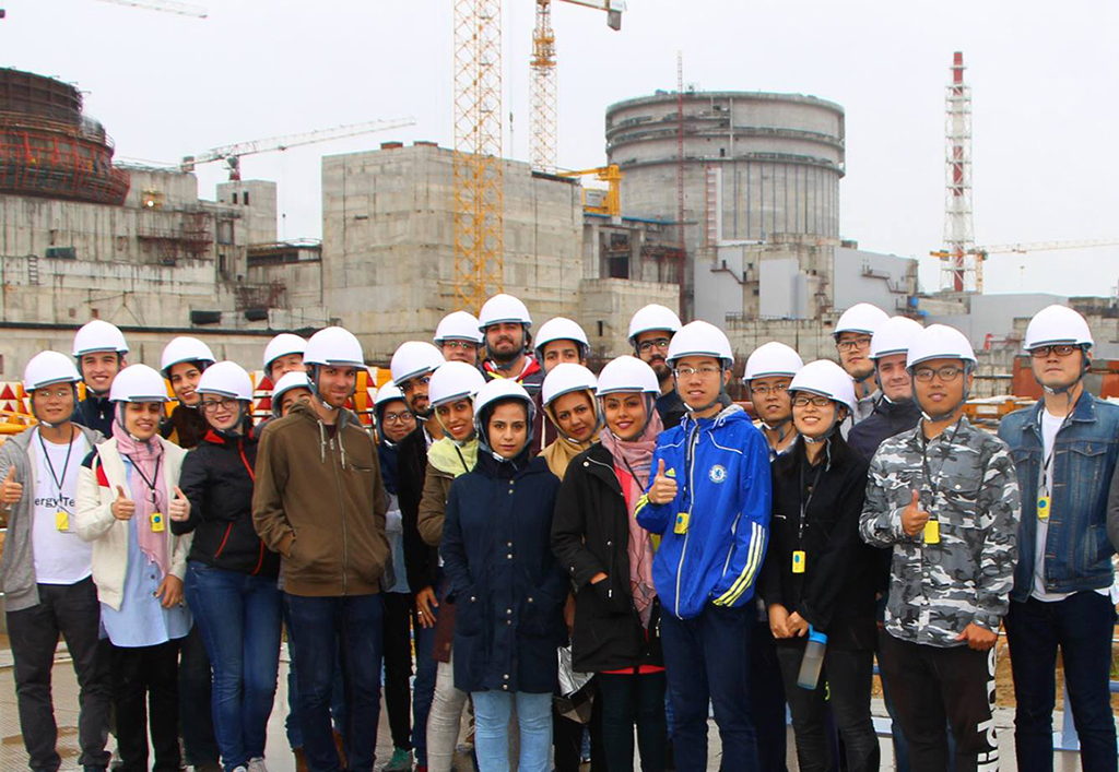 В рамках Международной политехнической летней школы студенты посетили ЛАЭС