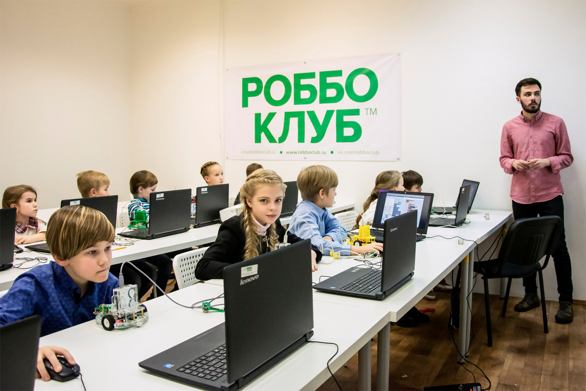 Within the framework of the POETA project, SPbPU, in cooperation with partners, is creating a unique educational platform for children. Photo: ROBBO Ltd Within the framework of the POETA project, SPbPU, in cooperation with partners, is creating a unique educational platform for children. Photo: ROBBO Ltd