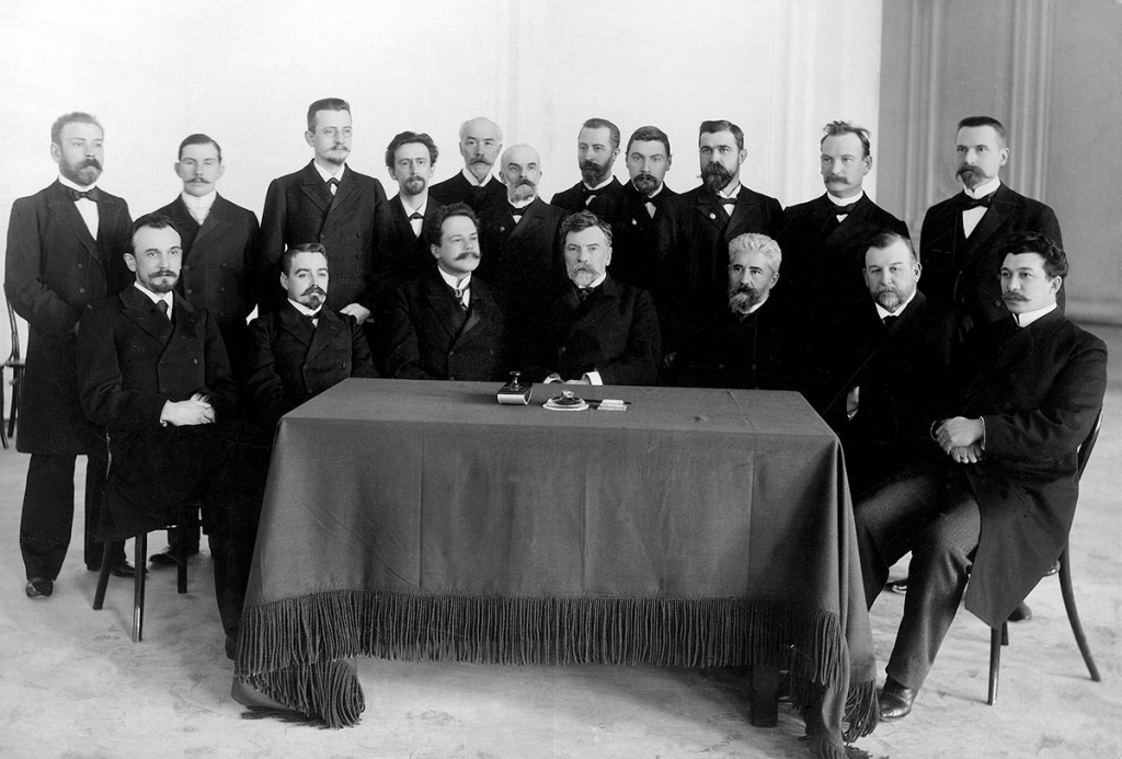 V.I. Kovalevsky and members of the first Polytechnic Institute Council. 1902.