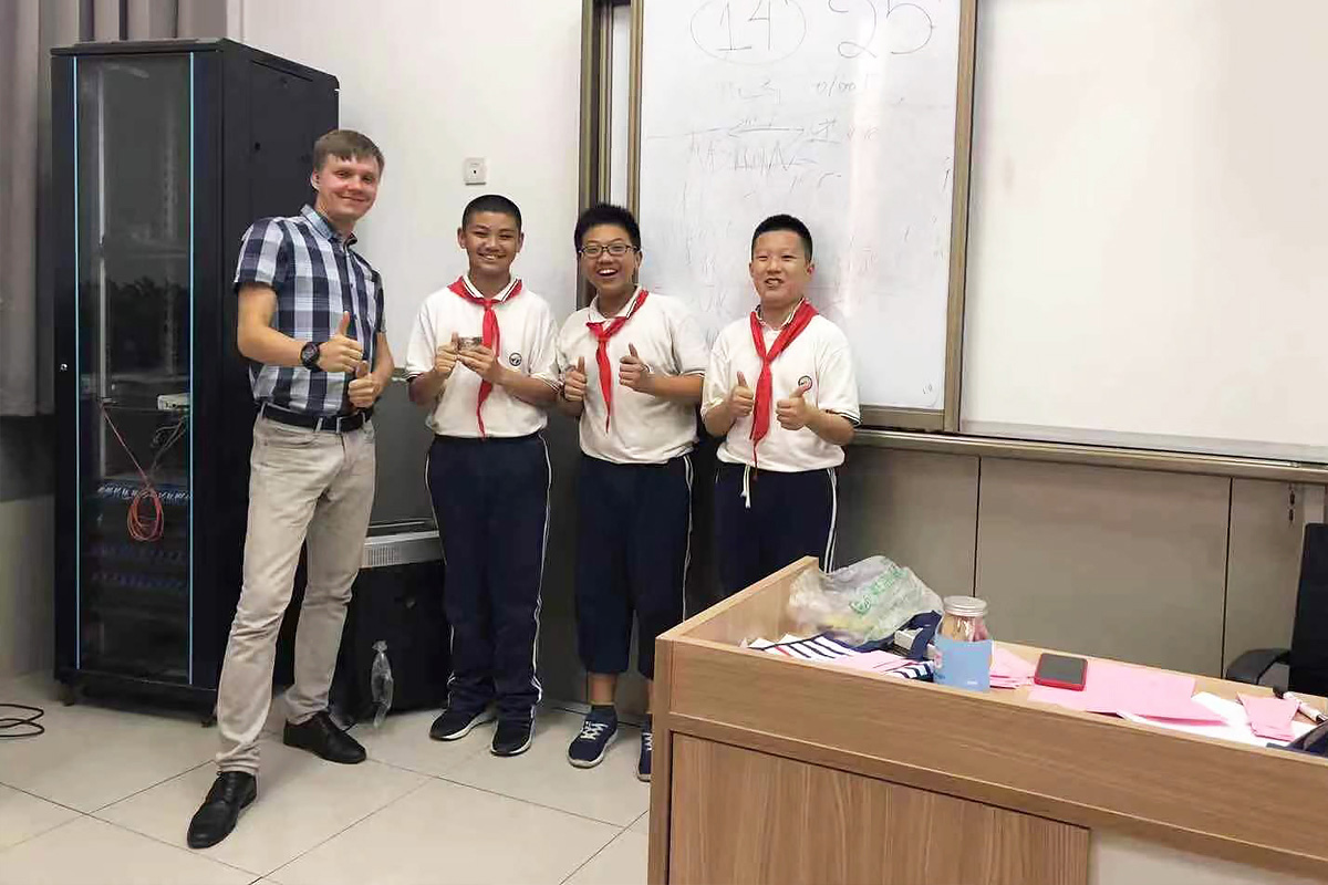 Lecturer at St. Petersburg Polytechnic University conducted classes in mathematics for students in the PRC 