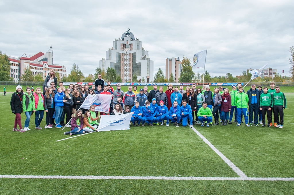 The National Student Football League Held Matches of 2015-2016 Season at the Polytechnic University