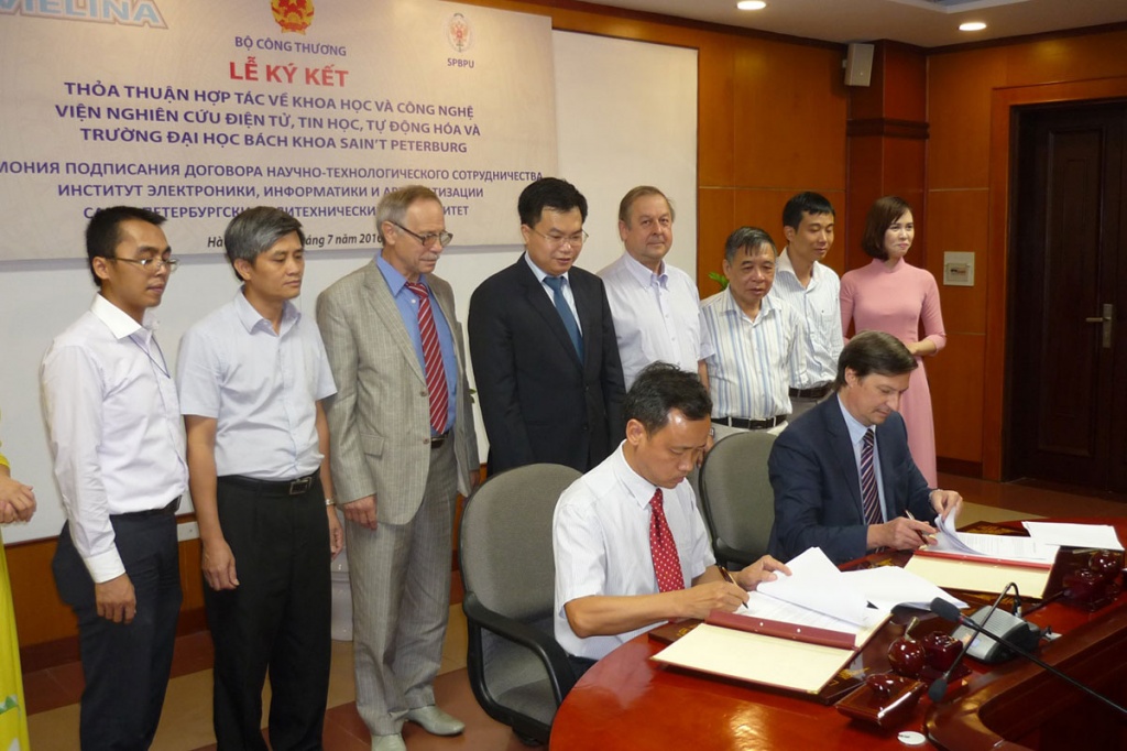 Continuing Scientific and Technical Cooperation with Vietnam