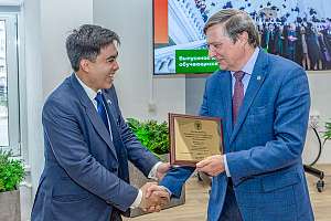 International graduates of SPbPU were awarded for their academic and scientific achievements